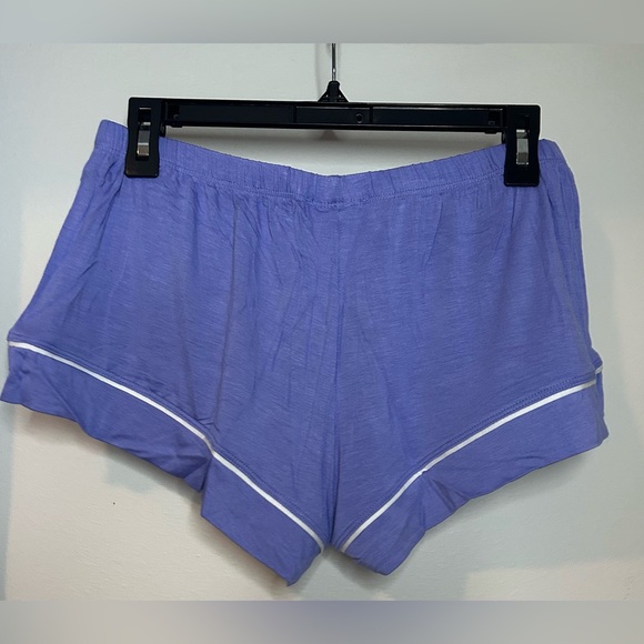 NWT HALE BOB PJ SET WITH LONG SLEEVE TOP AND SHORTS - Picture 7 of 8